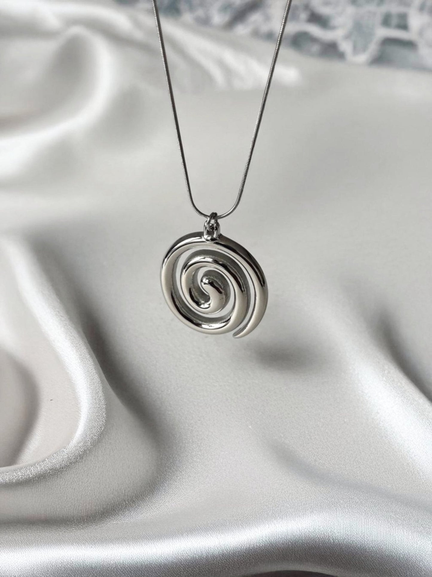 JUNI NECKLACE SILVER