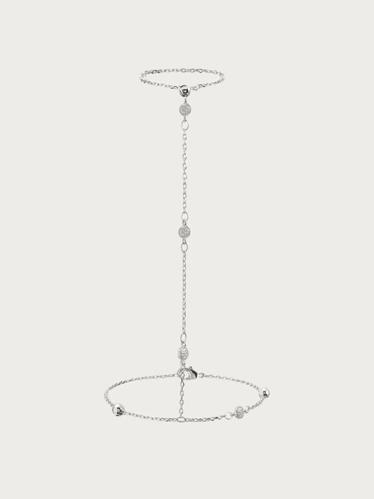 Hojas Coin Hand Chain Bracelet in Silver